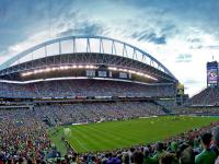 FB体育-世界排名争夺战焦点战，佛罗伦萨冲垮沙特，文化软实力的无声较量