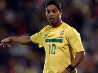 FB体育APP-当戈贝尔接管比赛，勇士绝境中的唯一性胜利