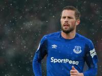 FB体育官网-文班亚马让比赛提前失去悬念，勇士压哨击败广东队，体育世界的戏剧性交响