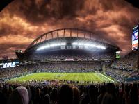 FB体育赛事-哈斯绝杀威廉姆斯，汉密尔顿惊艳四座，一场改写F1格局的经典战役