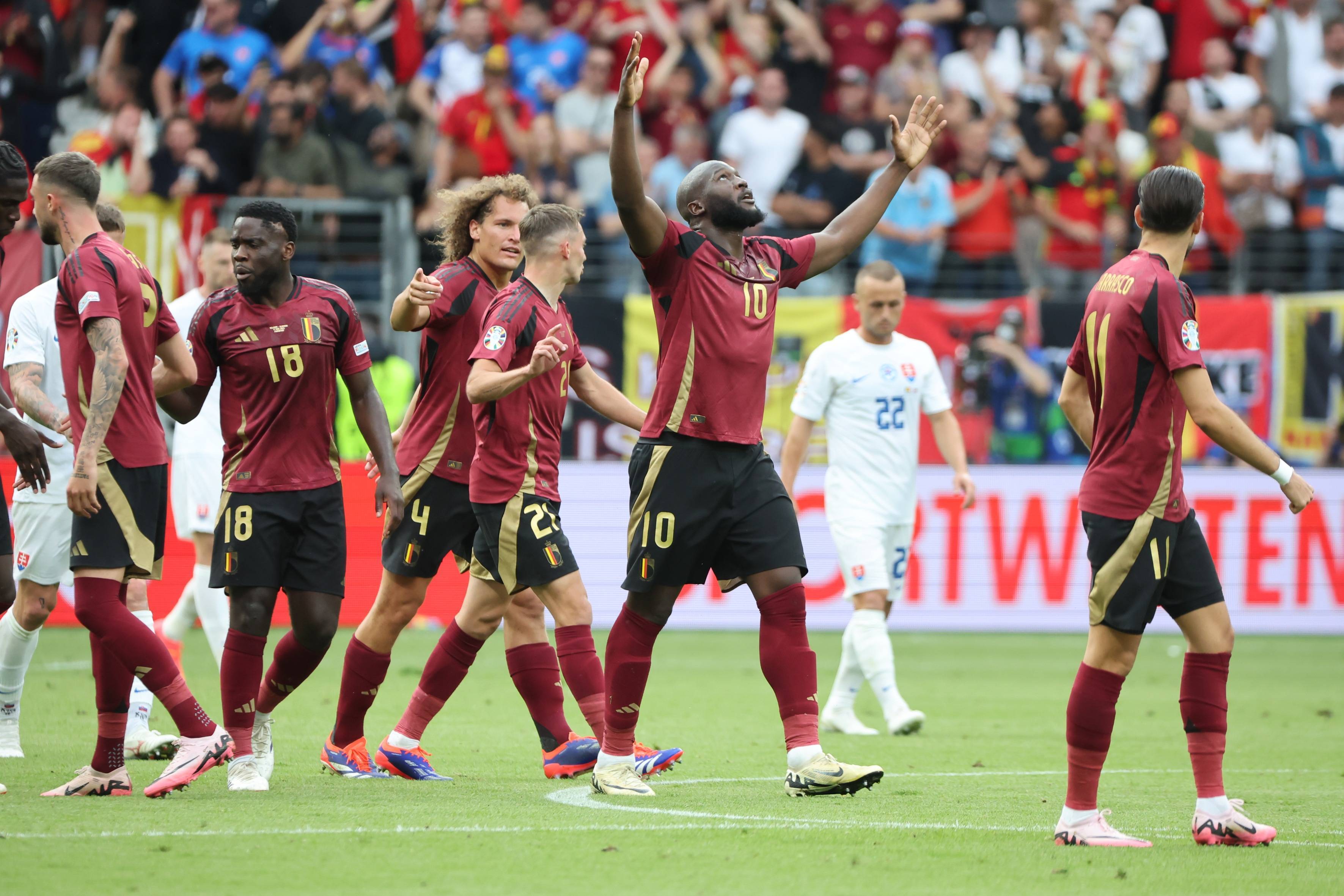 比利时国家队备战欧洲杯,阵容强大备受瞩目的简单介绍 比利时国家队备战欧洲杯,阵容强大备受瞩目的简单介绍