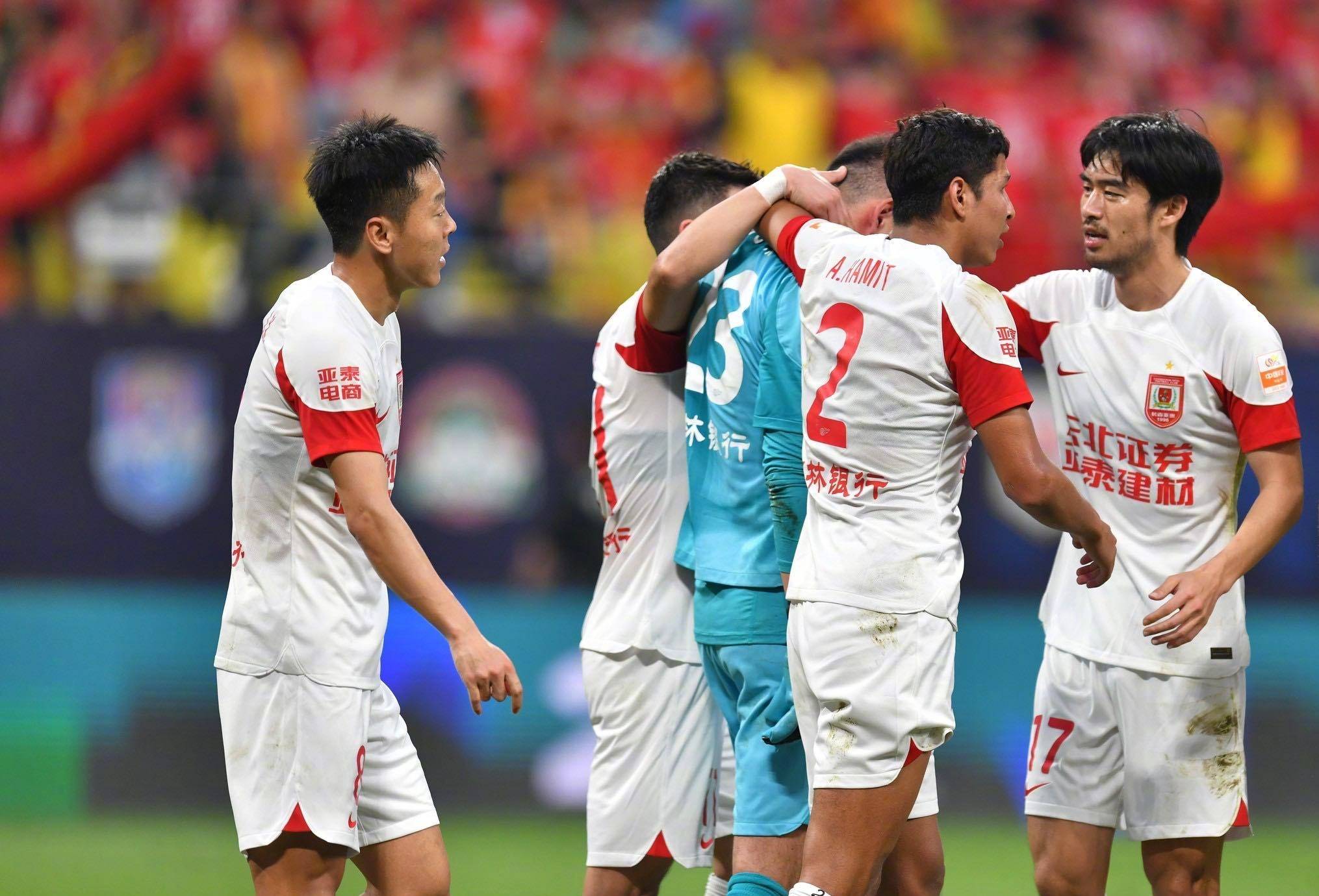 卢卡祖不敌劲敌，保持积分不变的简单介绍