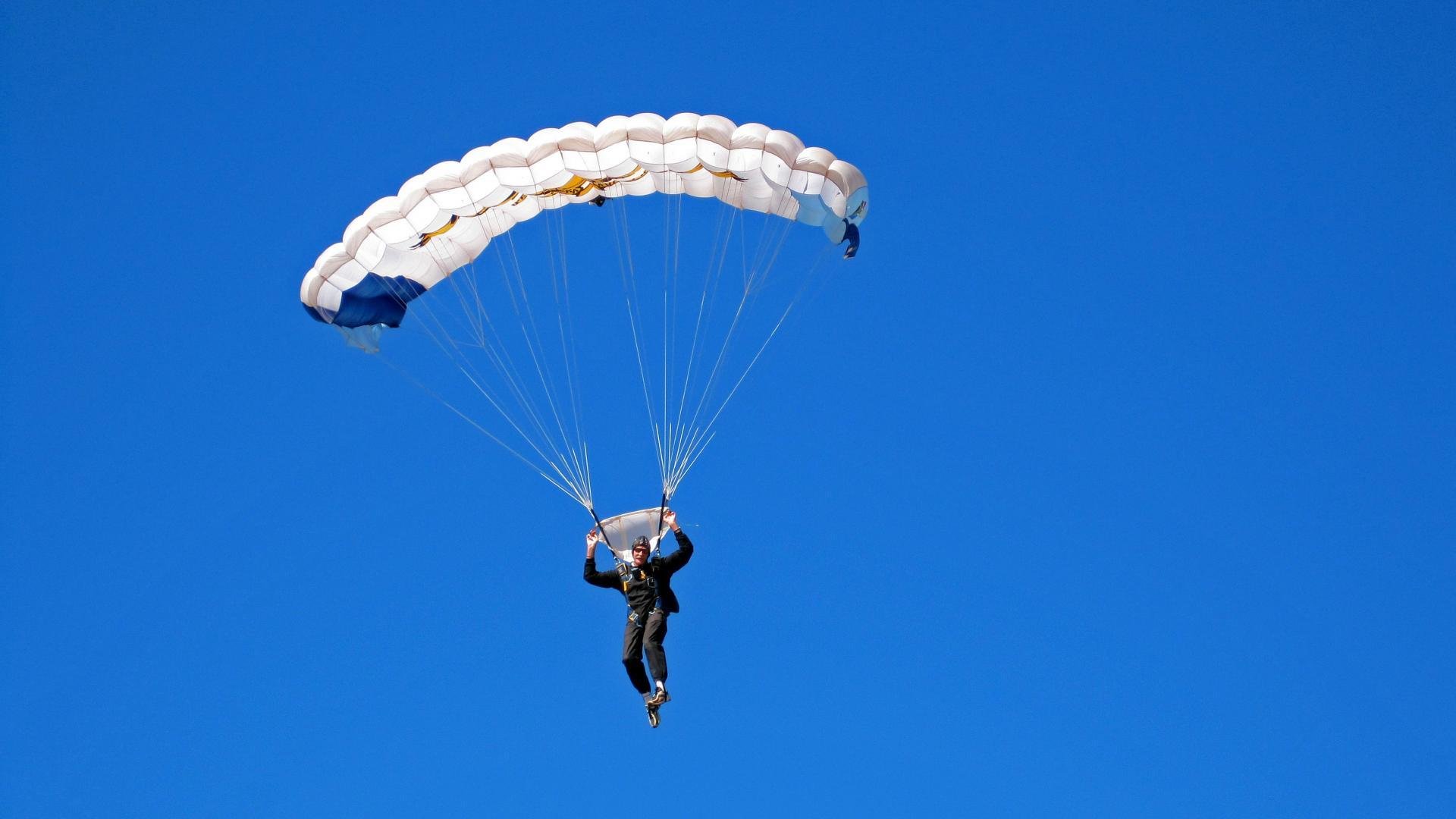 当魔术打穿骑士，伦纳德如何在欧冠半决赛接管比赛