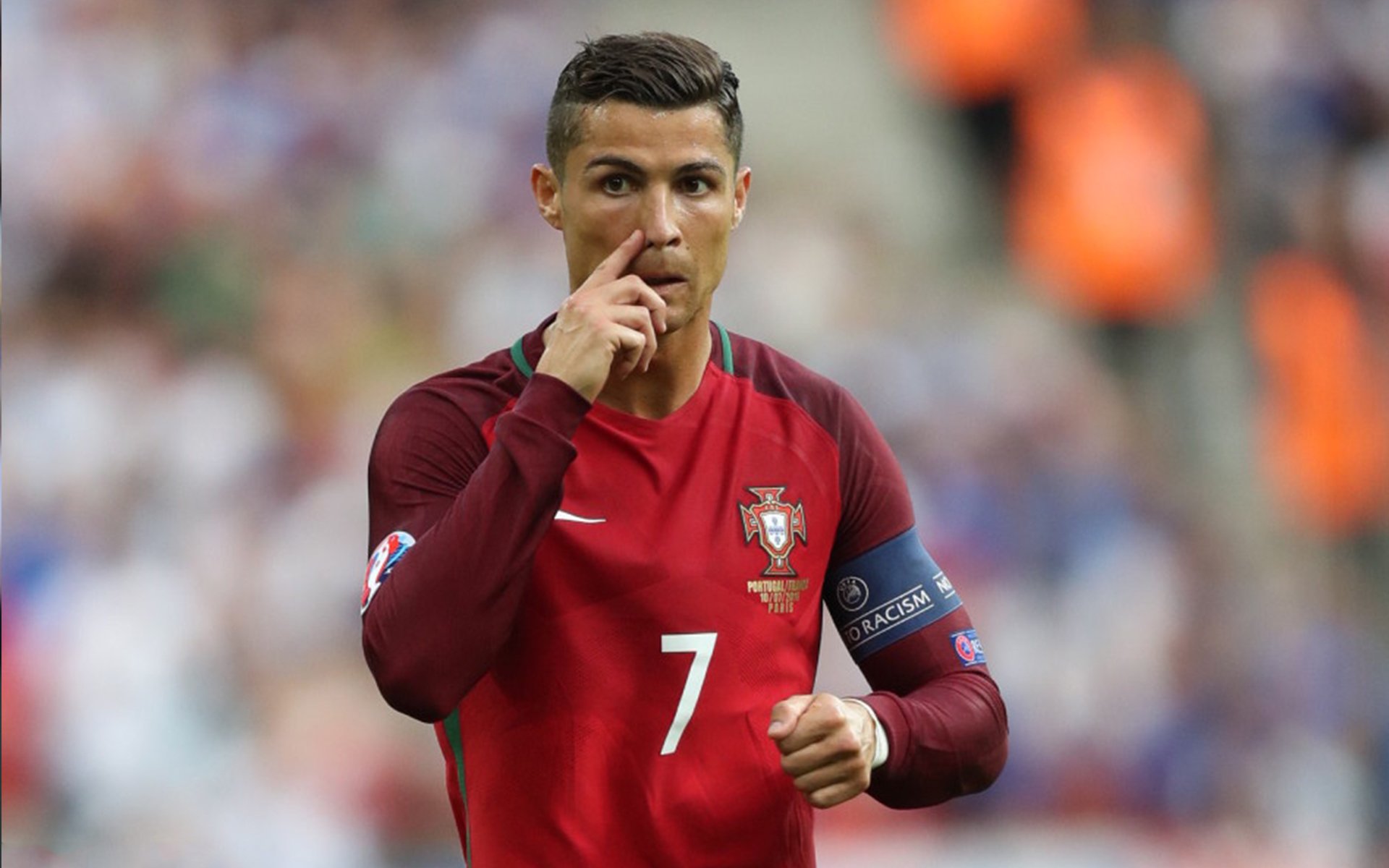 绿茵场与篮球馆的双重奏，当西甲德比点燃战火，步行者已悄然斩落奇才